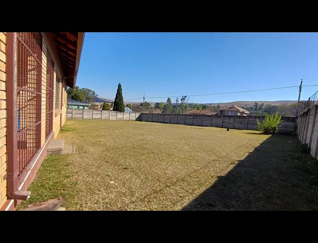 3 BEDROOM HOUSE FOR SALE IN AVIARYHILL
